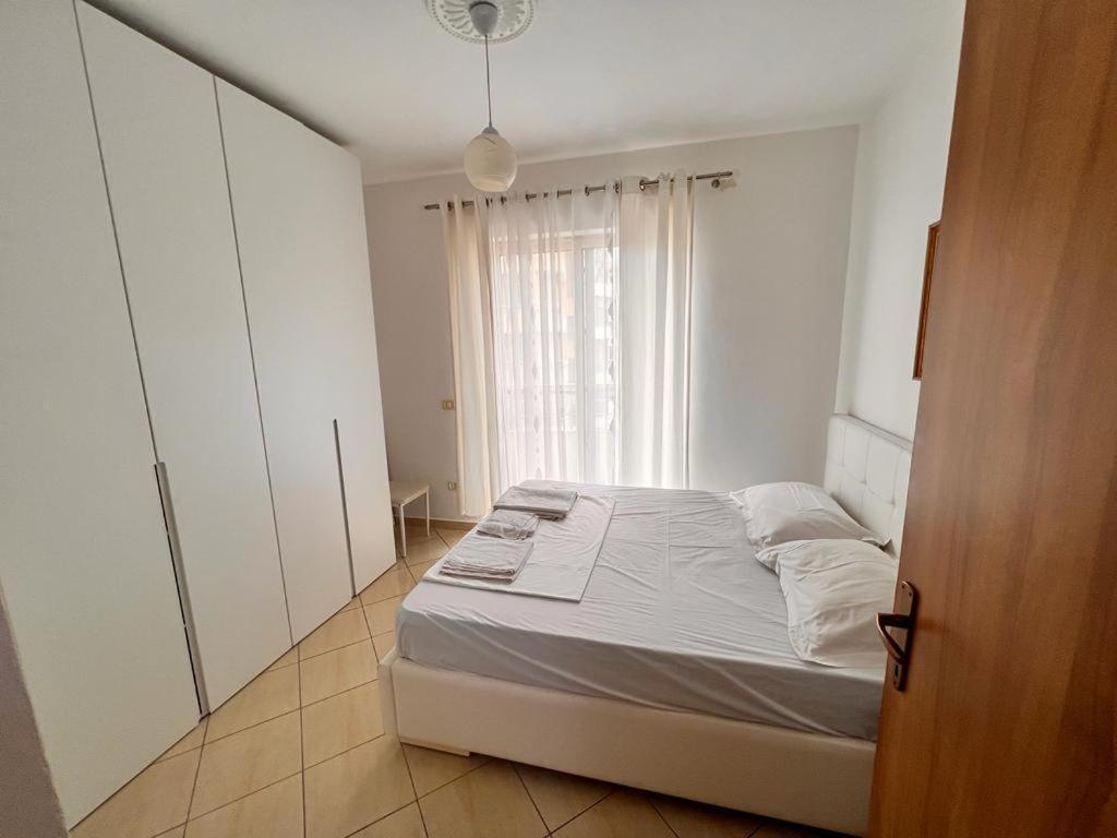 H&G Seaview Apartments Дуррес Экстерьер фото