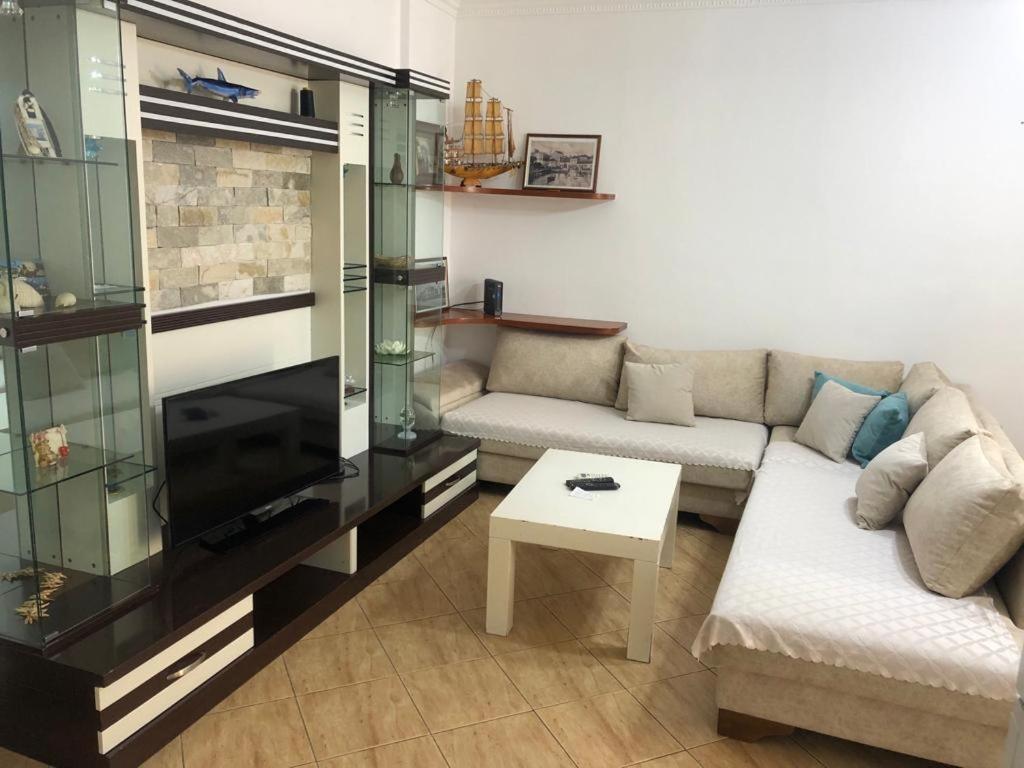 H&G Seaview Apartments Дуррес Экстерьер фото