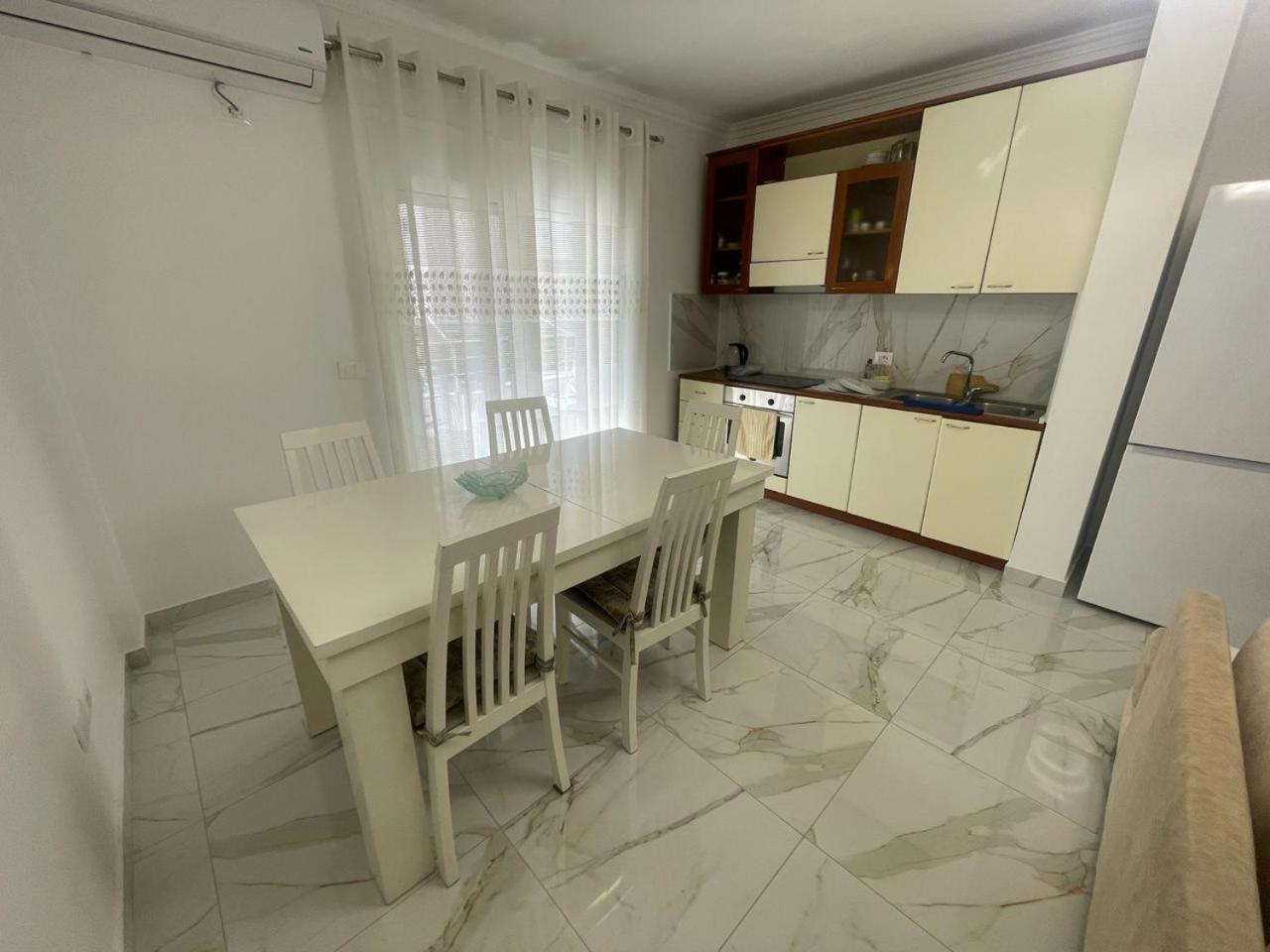 H&G Seaview Apartments Дуррес Экстерьер фото